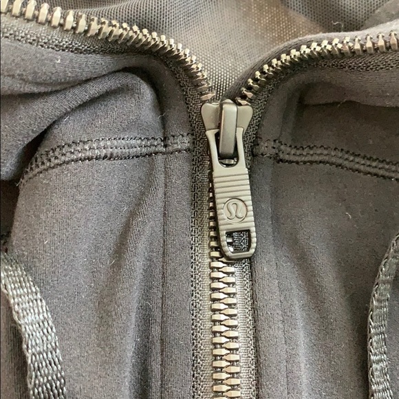black lululemon zip up - Picture 3 of 5